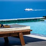 Villa Mavraki *