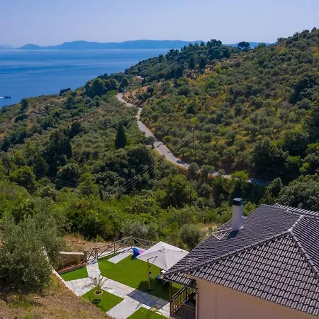 Mavraki Villa Glossa