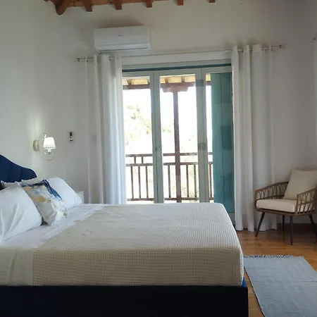 Mavraki Villa Glossa